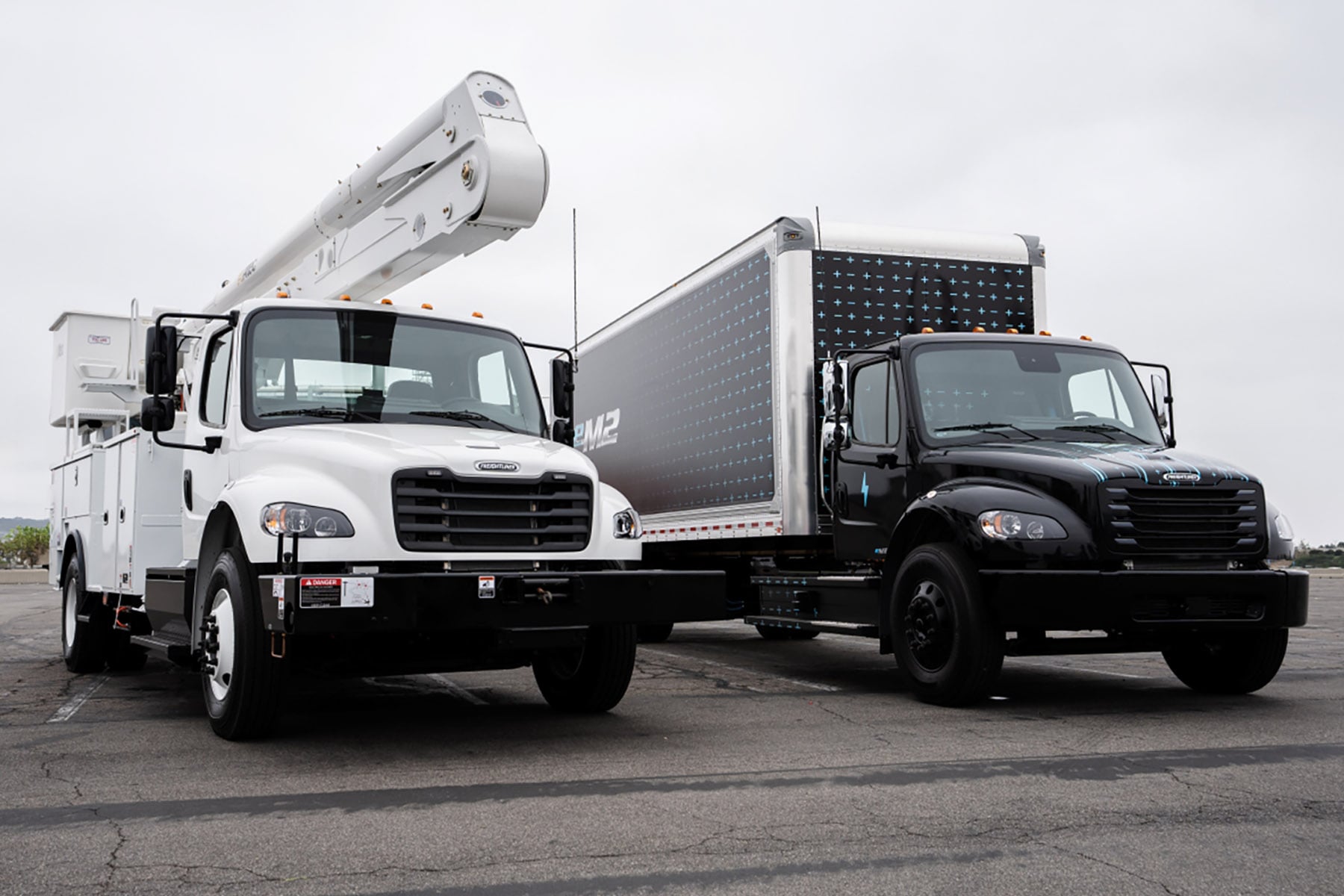 Daimler Truck North America Integrates Freightliner EM2 With Hexagon