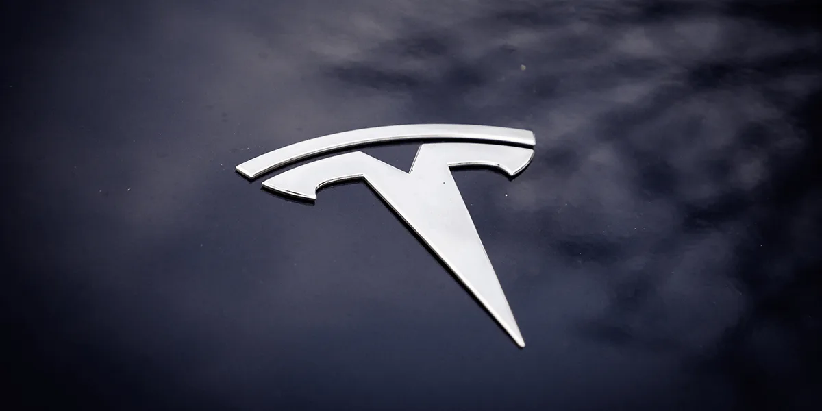 logotipo de tesla png