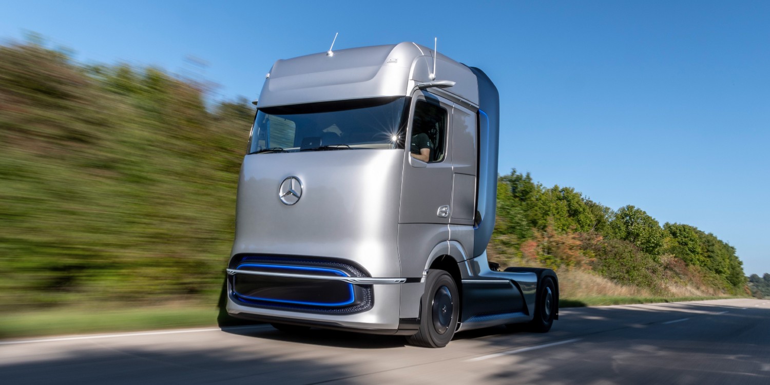 Daimler plans H2 truck with 1,000 km range - electrive.com