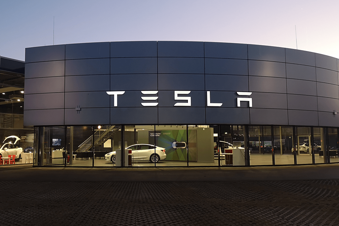 Q1: Tesla's pricing strategy curbs profitability - electrive.com