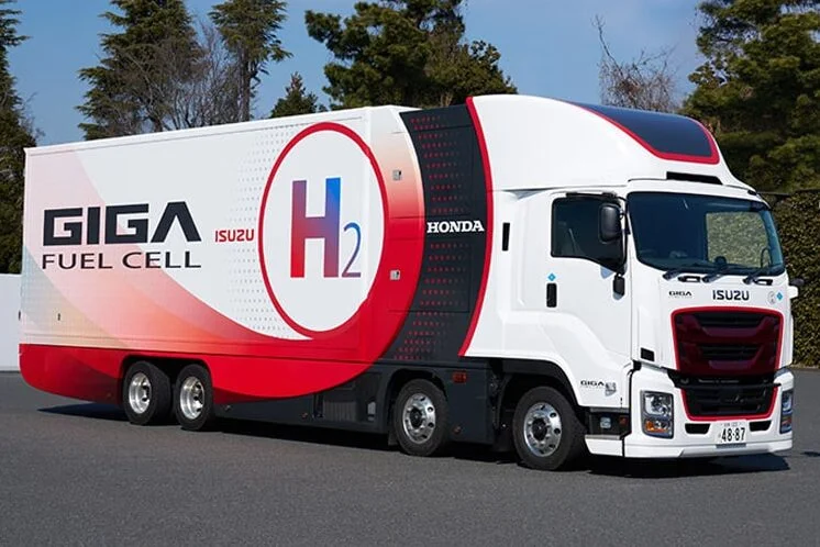 Isuzu and Honda unveil their Giga Fuel Cell truck - electrive.com