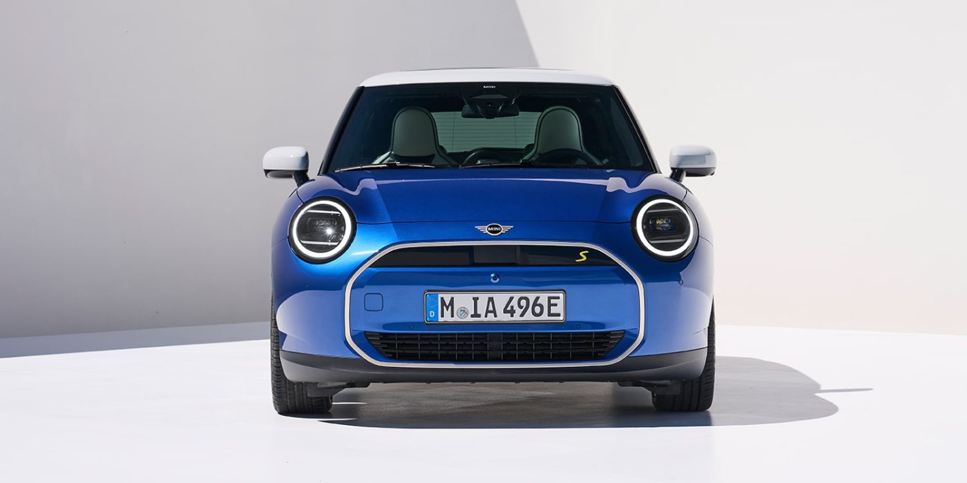 World premiere of the Mini Cooper E: The Mini future is electric and ...