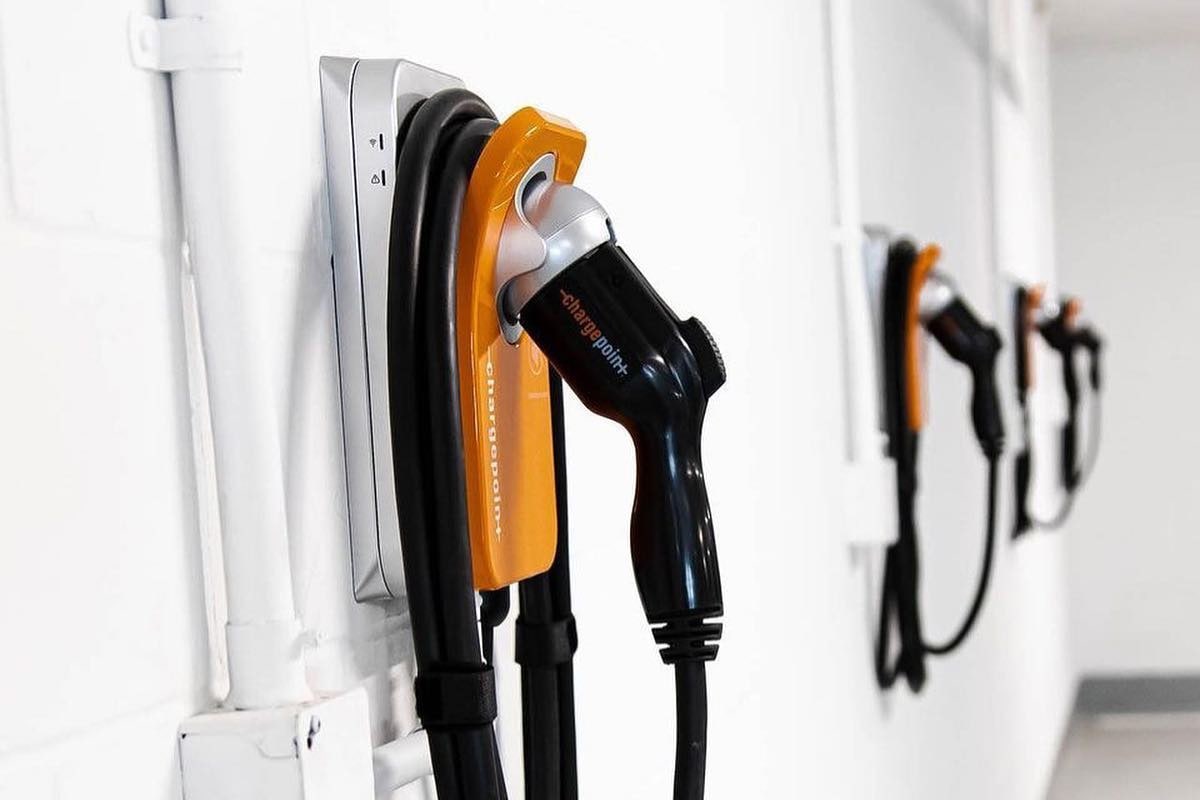 ChargePoint Releases EV Management Software For Mixed Fleets ...