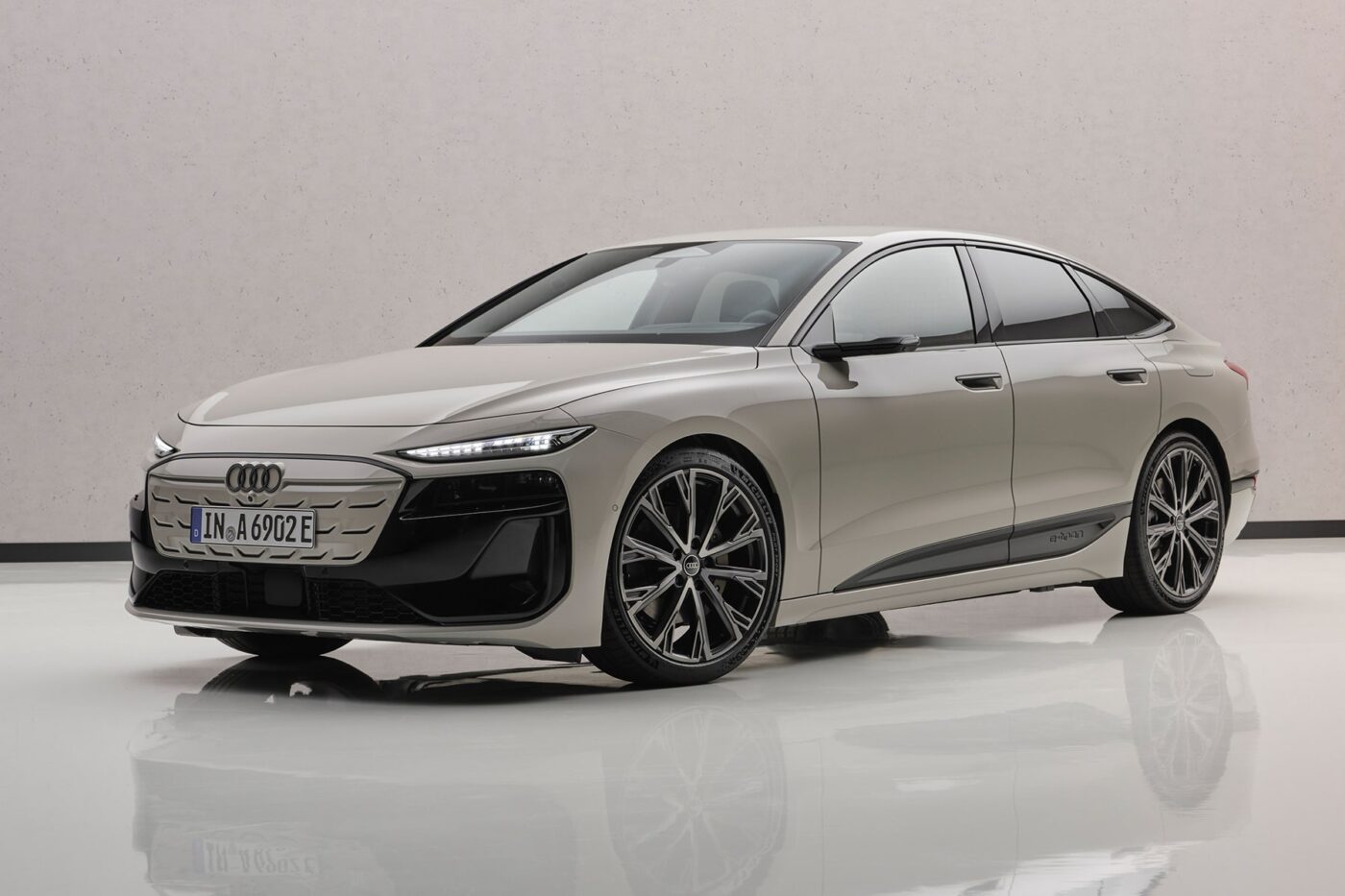 Audi A6 e-tron: how Audi wants to conquer the electric business class ...