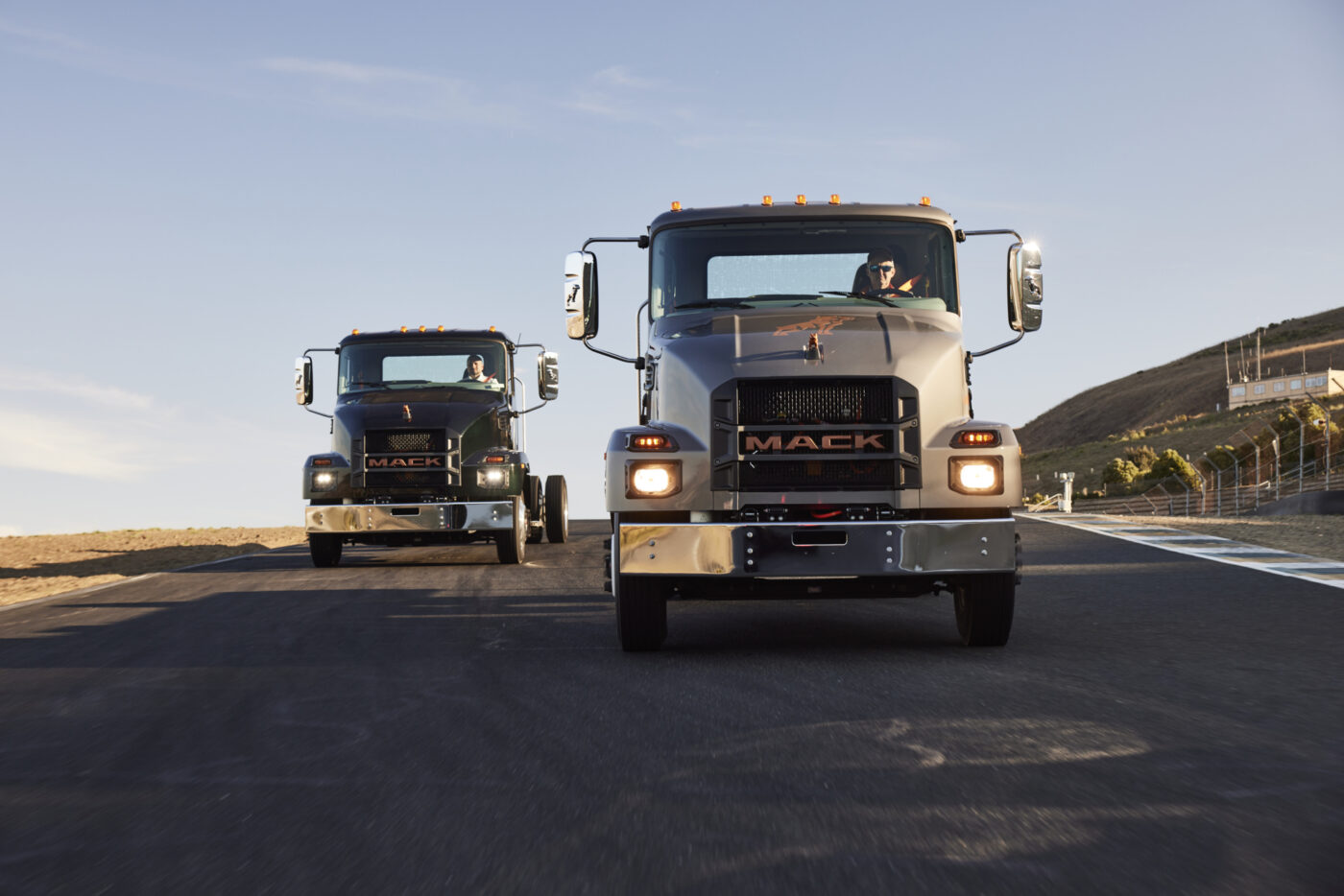 Mack Trucks Releases Md Series Upgrades Electrive Com