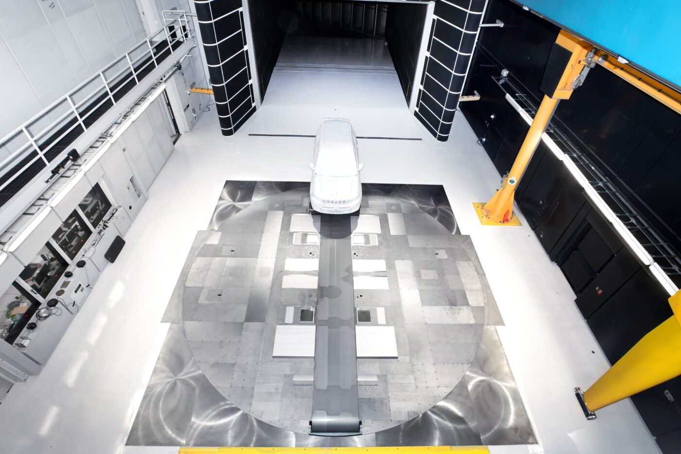 Mobile floor plan of the Stellantis 01 wind tunnel (1)