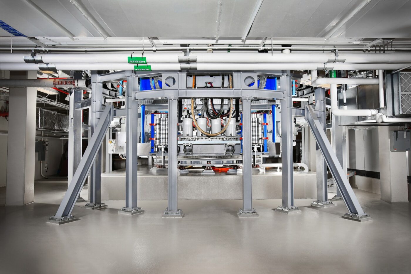 Mobile floor plan of the Stellantis 04 wind tunnel